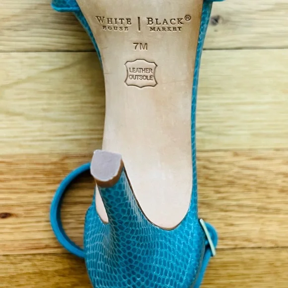 White House Black Market Heels, Size 7M, Turquoise - Picture 9 of 11
